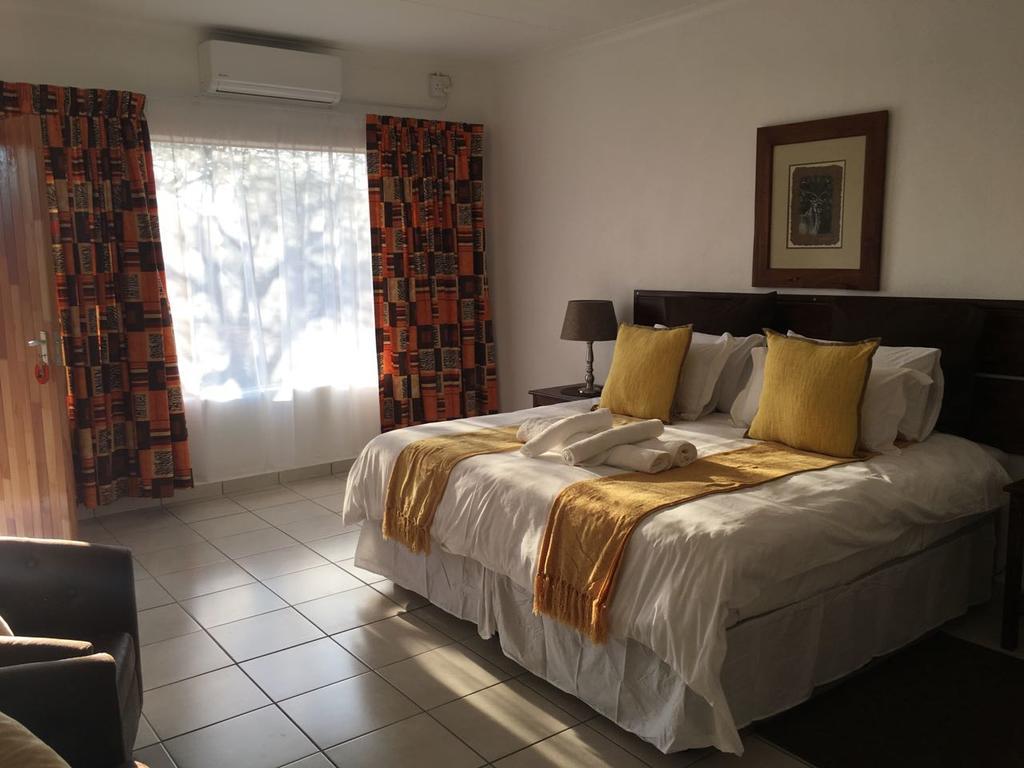 Tshukudu Game Lodge - Hoedspruit Exteriör bild